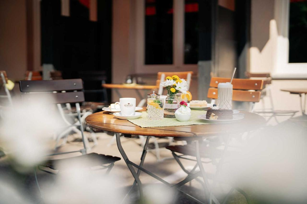Hotel Park Cafe Reichl Бад Абах Екстериор снимка