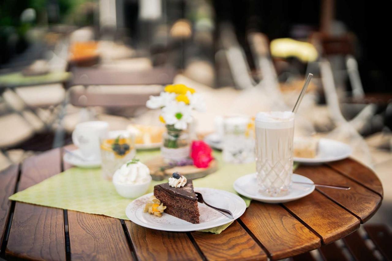Hotel Park Cafe Reichl Бад Абах Екстериор снимка