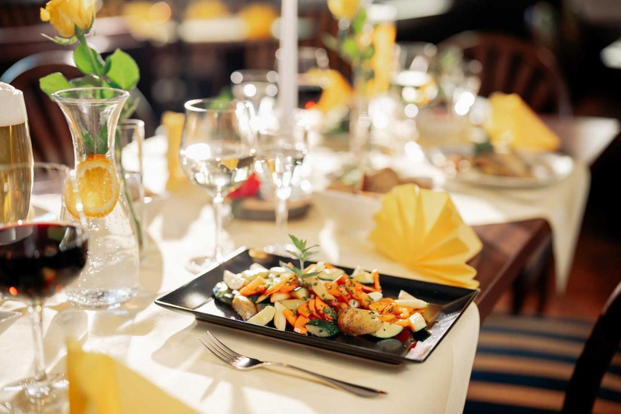 Hotel Park Cafe Reichl Бад Абах Екстериор снимка